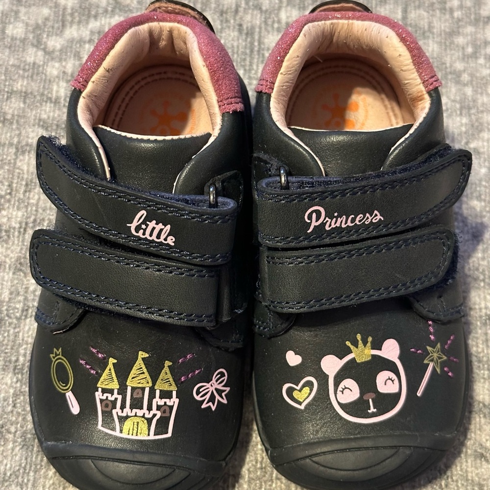 Biomecanics Toddler Shoes - Little Princess - Black and pink - Brand new